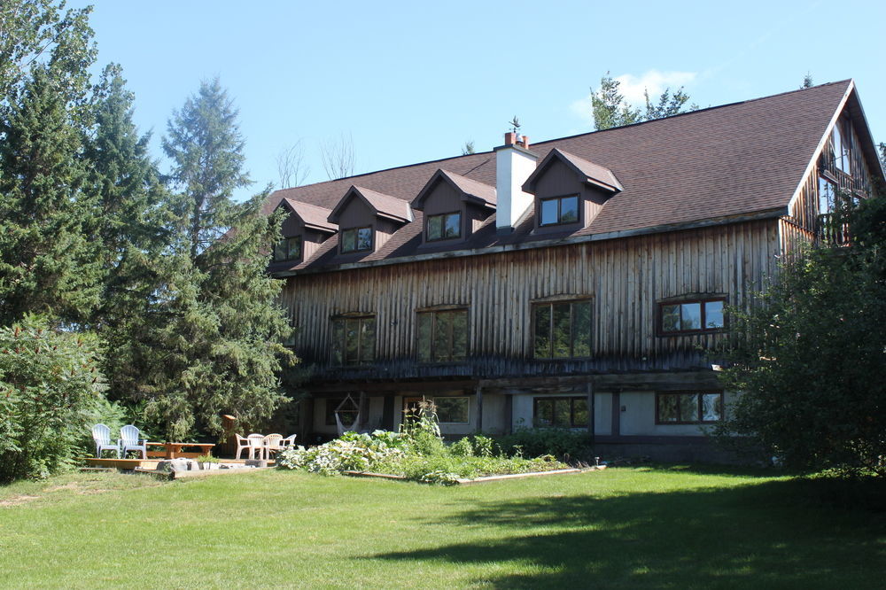 La Grange Country Bed & Breakfast 4*